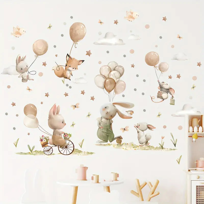 Söta tecknade djur hängandes i ballonger väggdekor - Lekfull design - Barnrumsdekor - Väggdekorshopen