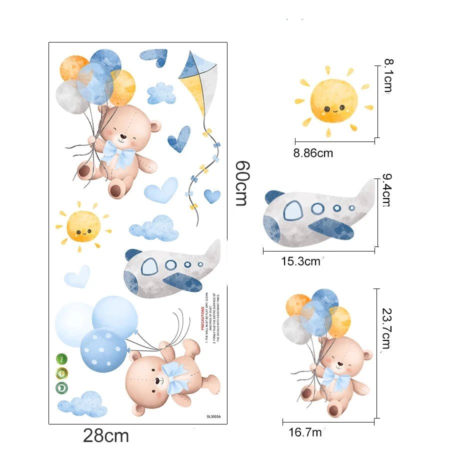 Väggdekor Akvarellbjörn med moln och stjärnor - Väggdekorshopen